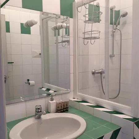 Retreat Apartment